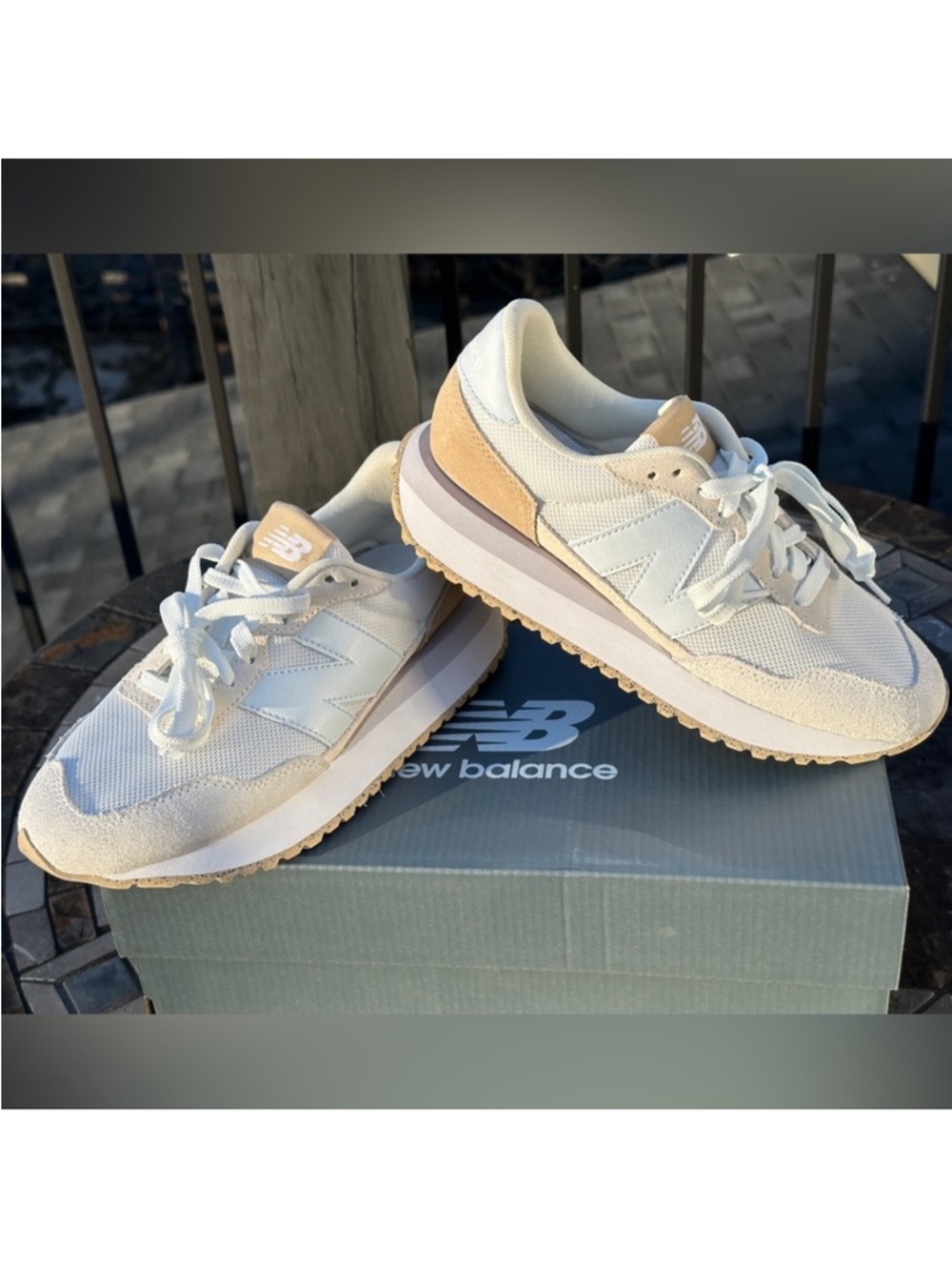NEW New Balance Blue 237 Lifestyle Running Casual Sneaker Size Womens 9.5